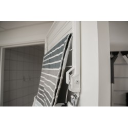 Suszarka na pranie montowana na drzwi RORETS ENTRY